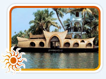 Kumarakom Houseboat Tours